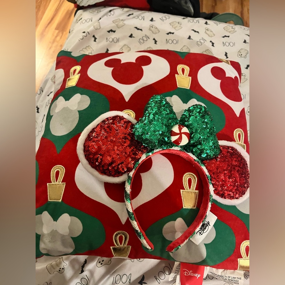 Disney chrismas bundle